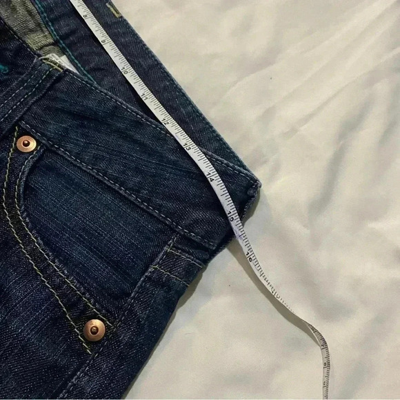 Uniqlo jeans for women washed blue  Size 4 - Picture 6 of 8